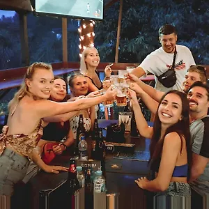https://sizzle-sports-club.negombohotels.net